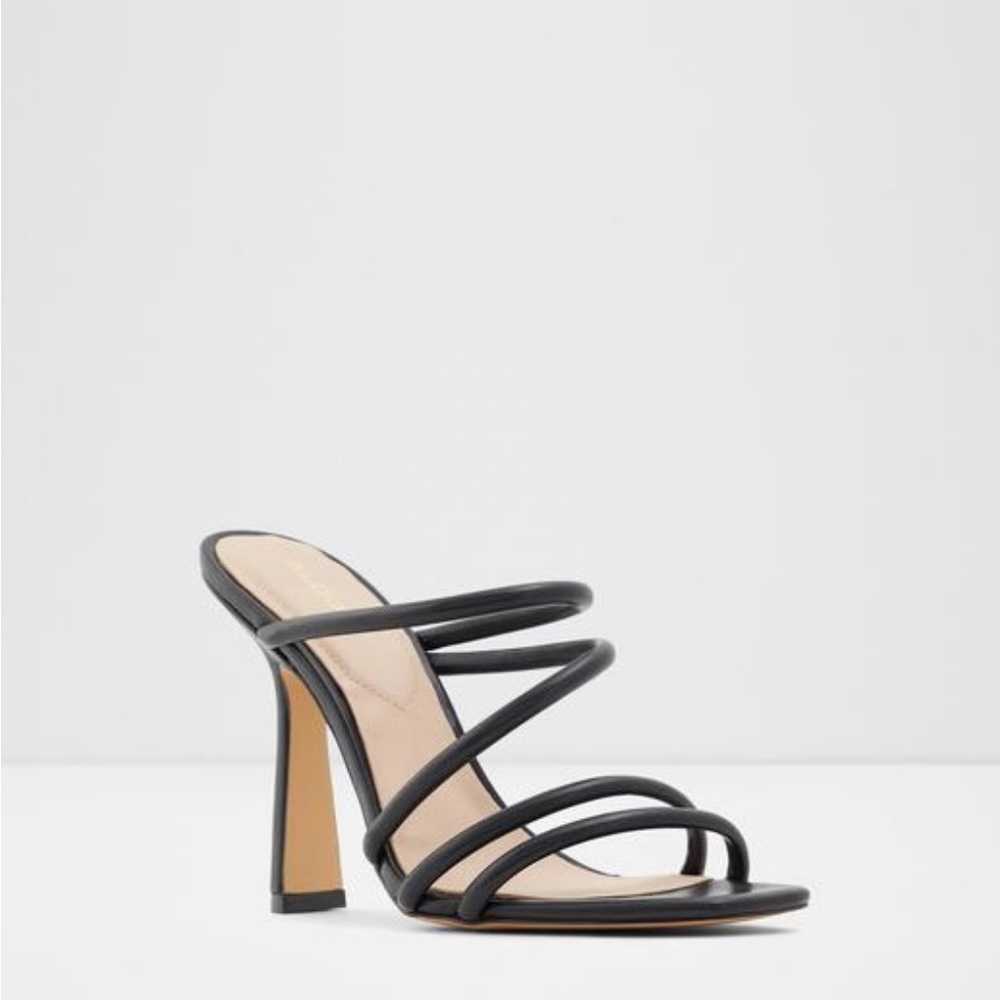 Aldo Classic Black Pumps